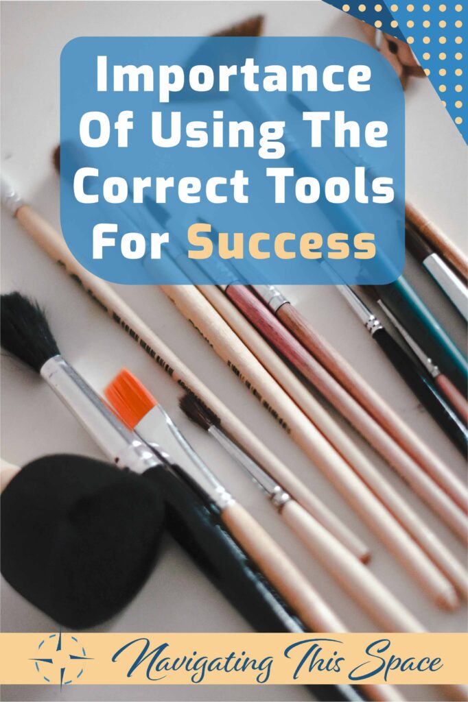 artist paint brushes, using the correct tools for success