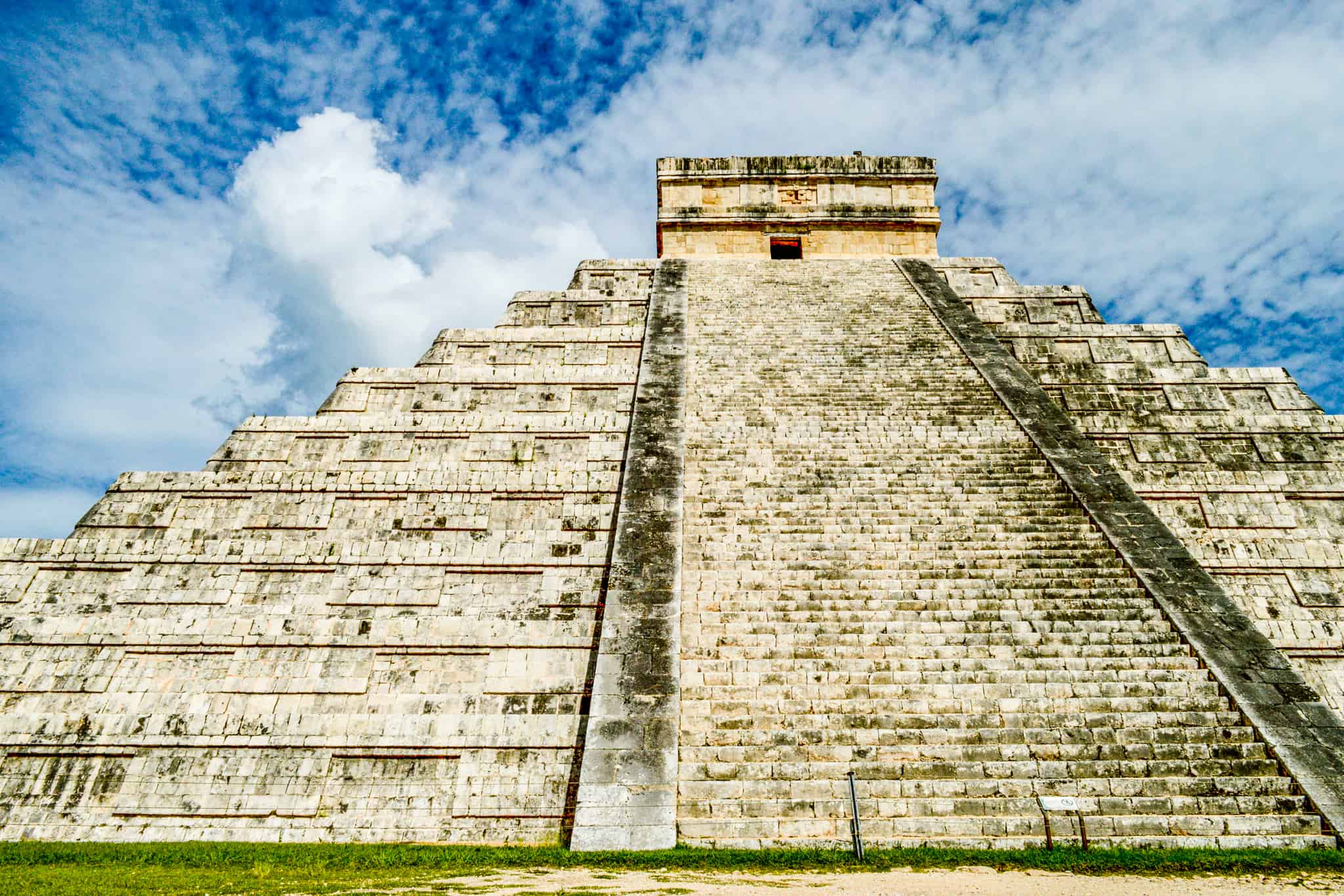 The Mayan Pyramid Chichen Itza in Mexico